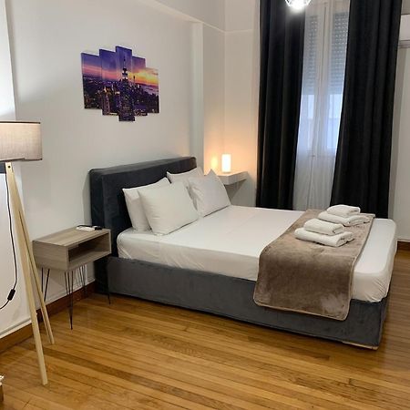 Aura Apartment At Kolonaki Афіни Екстер'єр фото